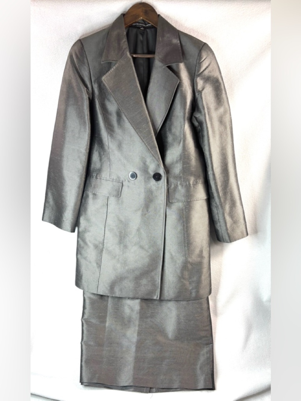Linda Allard Ellen Tracy 10 29 Silk Set - Long Blazer & Skirt in Pewter Gray